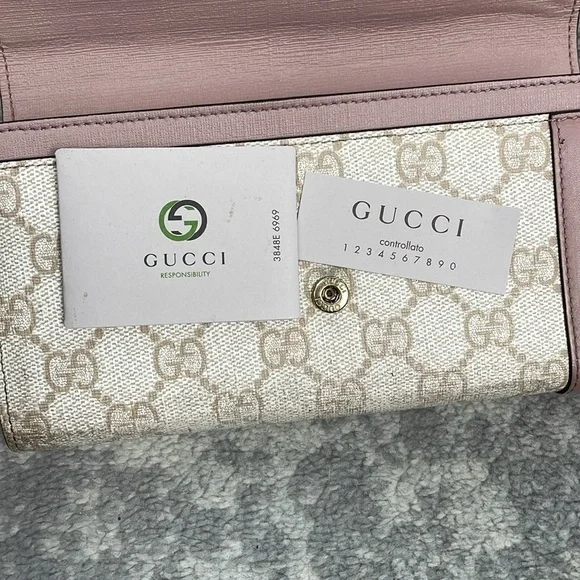 Gucci Continental Long Wallet Monogram GG Supreme Ivory Beige Belt Buckle Flap - Picture 17 of 17